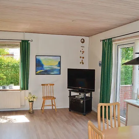 2 Bedroom Awesome In Nyaraló *